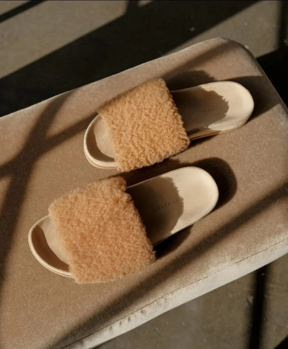 jenni kayne shearling slides 39